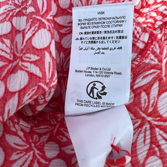 Boden Susannah Smocked Long Sleeve Midi Dress in Cherry Red, Berry Print, 8R - Picture 11 of 14